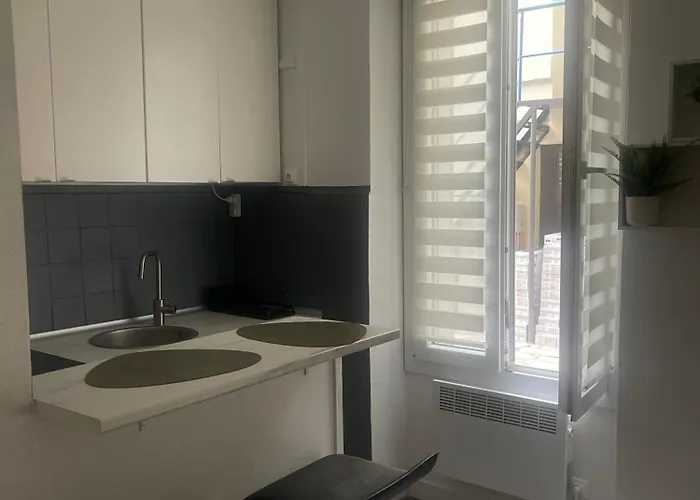 Апартаменты Eiffel Tour Cosy Oliver *